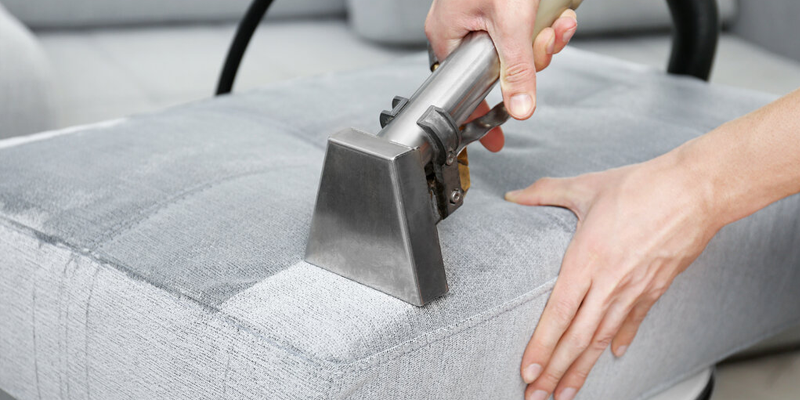 upholstery cleaning side img
